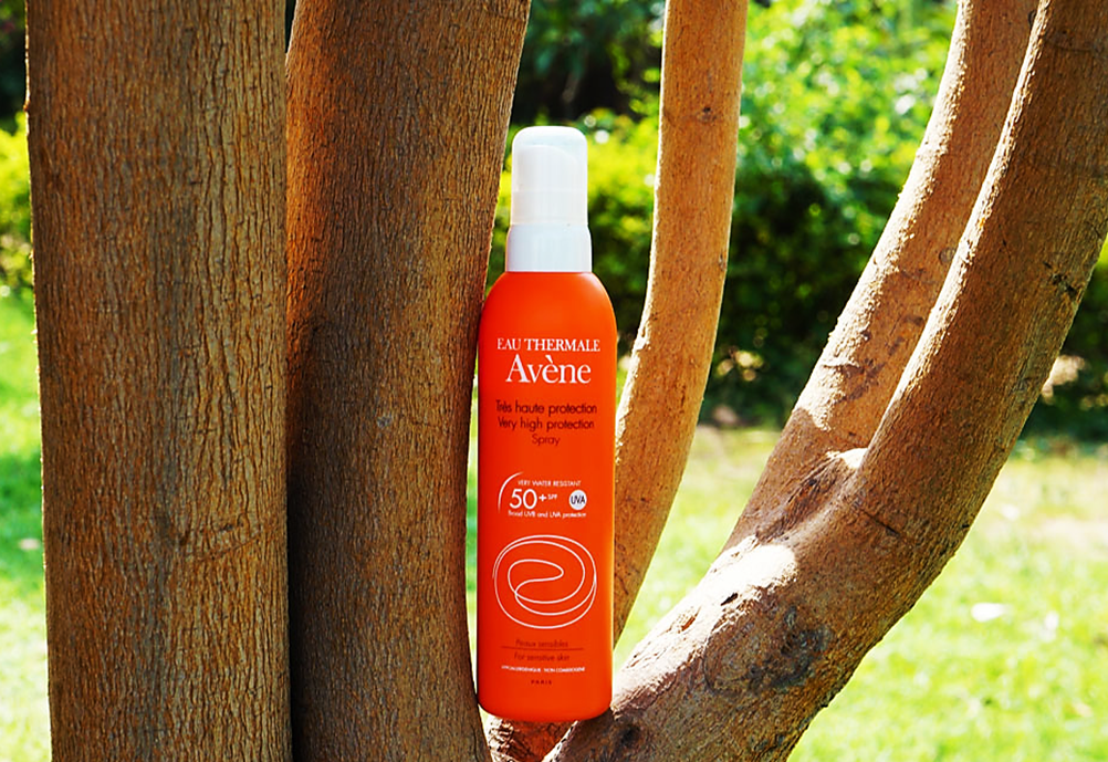 Avene Eau Thermale Very High Protection SPF 50+ Sunscreen Spray 200 ML
